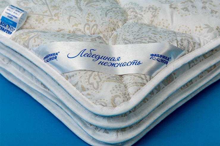 Одеяло всесезонное полутороспальное Лебединая нежность в Черкесске - изображение 1